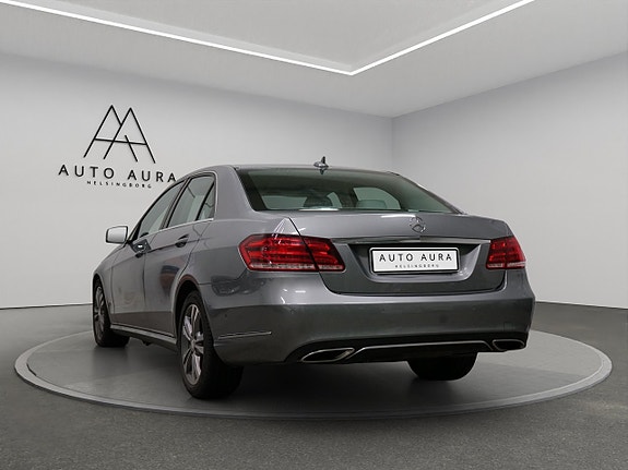 Mercedes-Benz E350 6 of 20