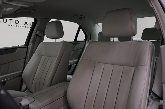 Mercedes-Benz E350 11 of 20