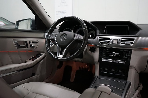 Mercedes-Benz E350 20 of 20