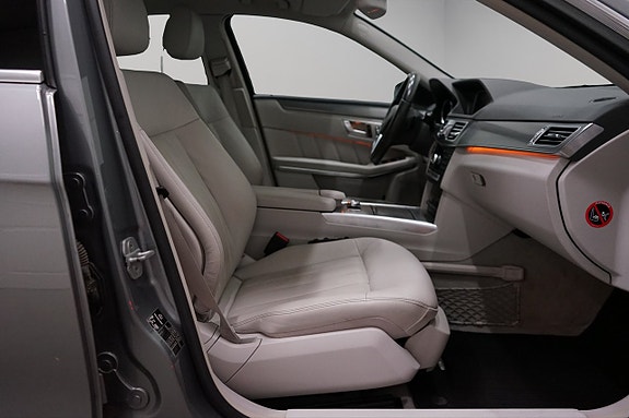 Mercedes-Benz E350 18 of 20