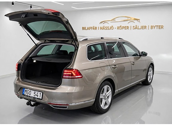 Volkswagen Passat 8 of 25
