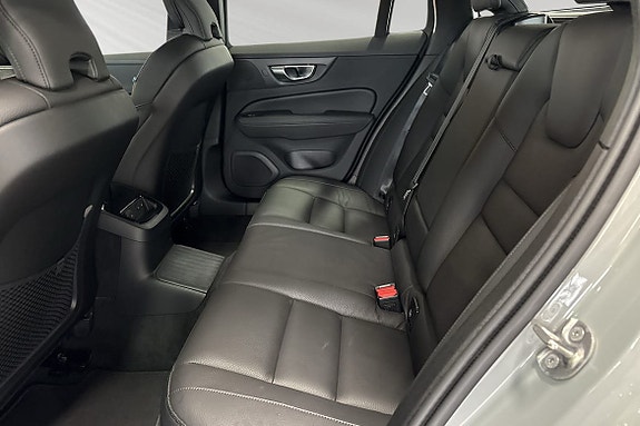 Volvo V60 9 of 27
