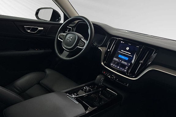 Volvo V60 11 of 27