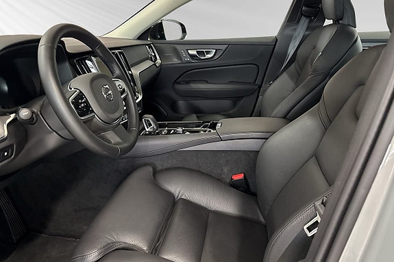 Volvo V60 8 of 27