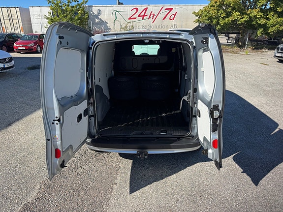 Renault Kangoo Express 18 of 18