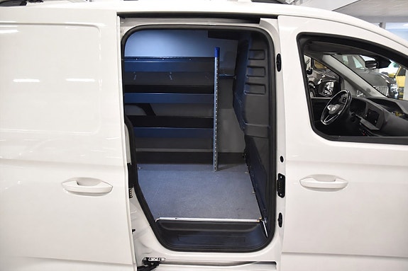 Volkswagen Caddy 17 of 18