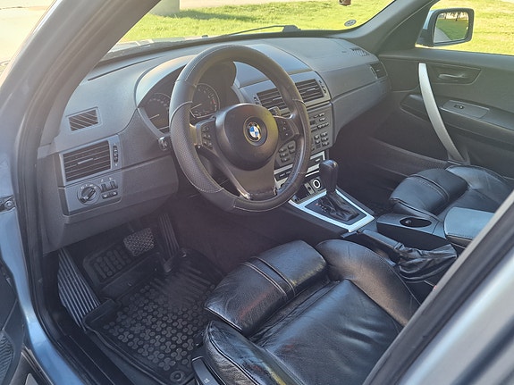 BMW X3 7 of 12
