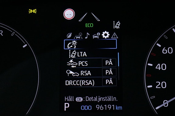 Toyota Yaris 12 of 20