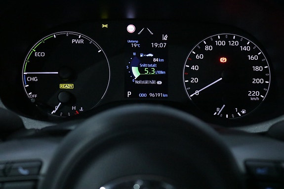Toyota Yaris 10 of 20