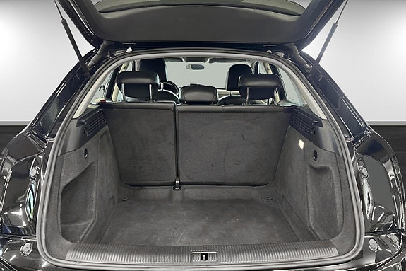 Audi Q3 14 of 14