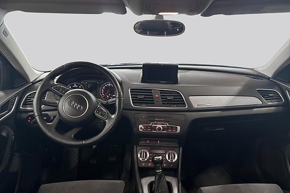 Audi Q3 7 of 14