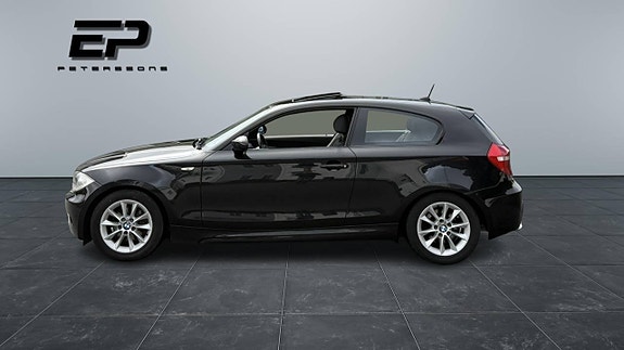 BMW 120i 6 of 9