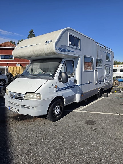 Adria Coral 670 SK / Gör det själv / Repobjekt /