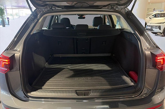 Volkswagen Golf I 17 of 18