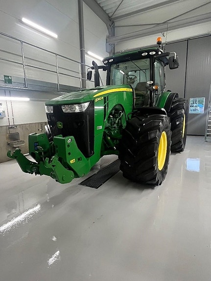 John Deere 8360 R AutoPower