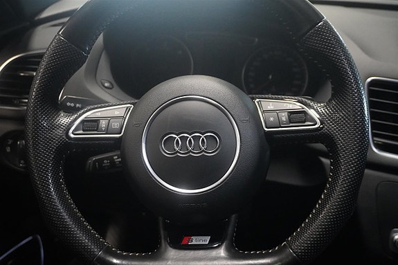 Audi Q3 10 of 18