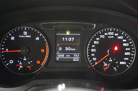 Audi Q3 13 of 18