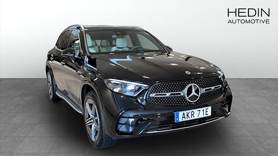 Mercedes-Benz GLC400 e 2 of 23