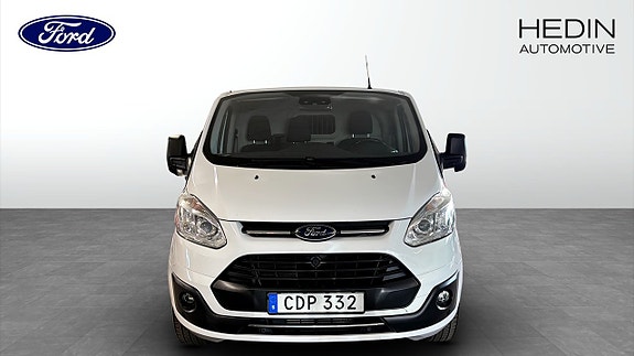 Ford Transit Custom 8 of 13