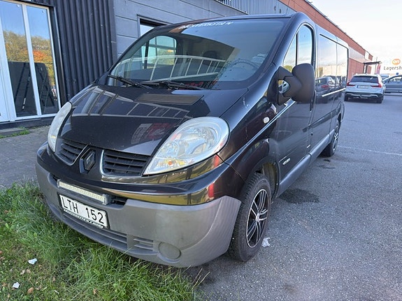 Renault Trafic 2 of 9