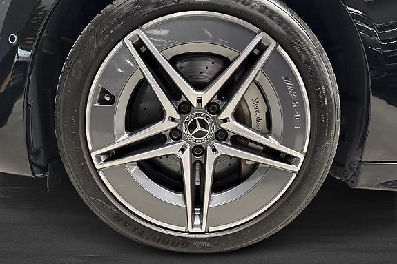 Mercedes-Benz C300 e 5 of 11