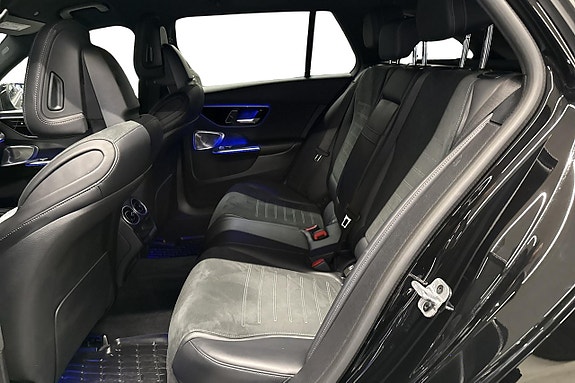 Mercedes-Benz C300 e 10 of 11