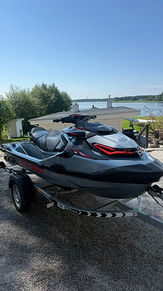 Seadoo Rxt-x rs 300 4 of 5