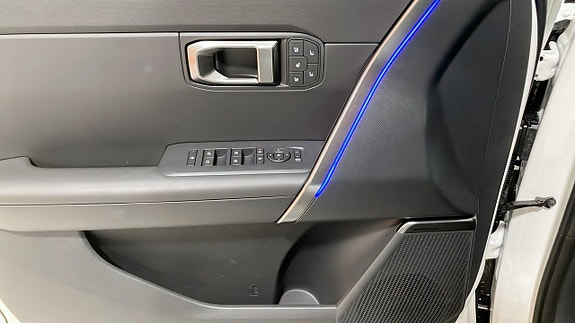 Kia Seltos 11 of 17