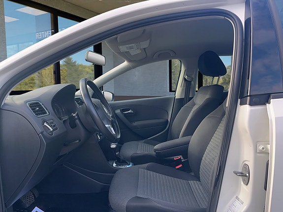 Volkswagen Polo 9 of 18