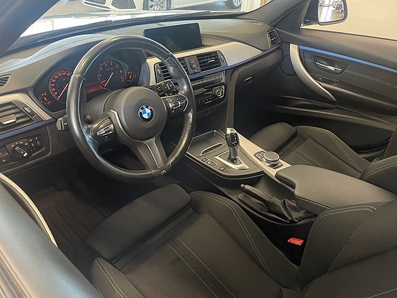BMW 320 7 of 19