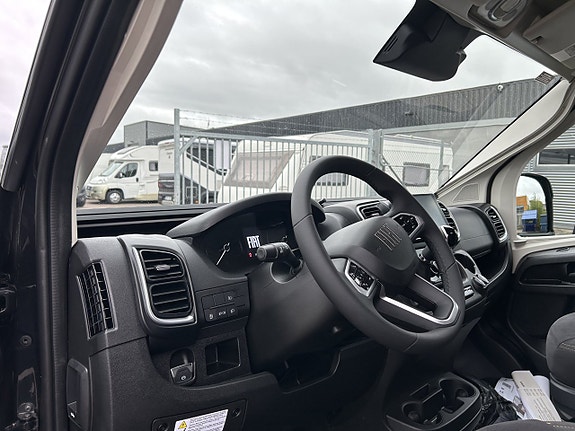 Challenger Challenger V217 Sport Edition M27 - Fiat Ducato 2.2L 140 HK Manuell 5 of 19