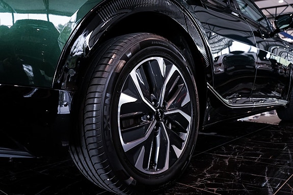 Kia EV6 16 of 30