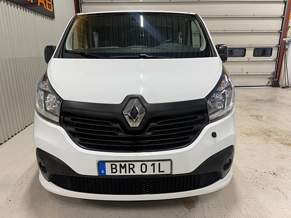 Renault Trafic 6 of 18