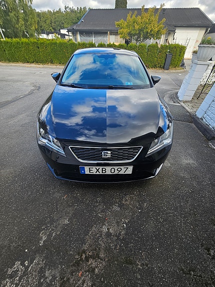 Seat Leon 2 of 7