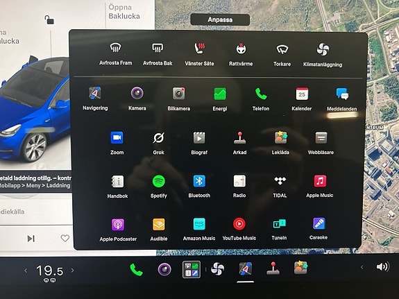Tesla Model Y 19 of 24