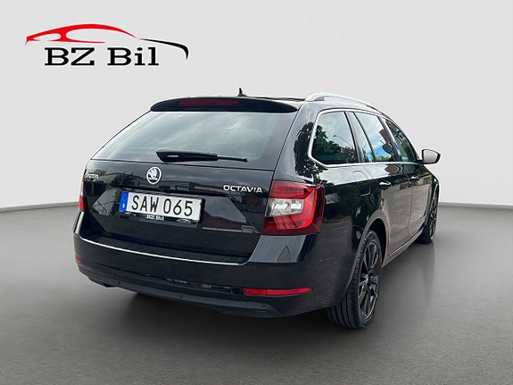 Skoda Octavia 5 of 24