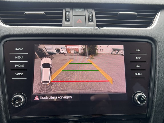 Skoda Octavia 17 of 24