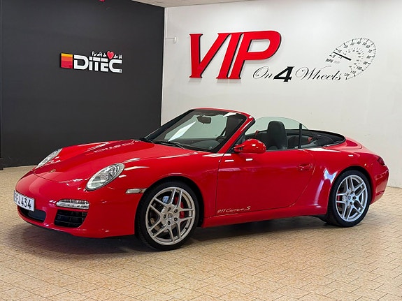 Porsche 911 Carrera S 2 of 29