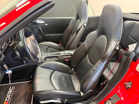 Porsche 911 Carrera S 14 of 29
