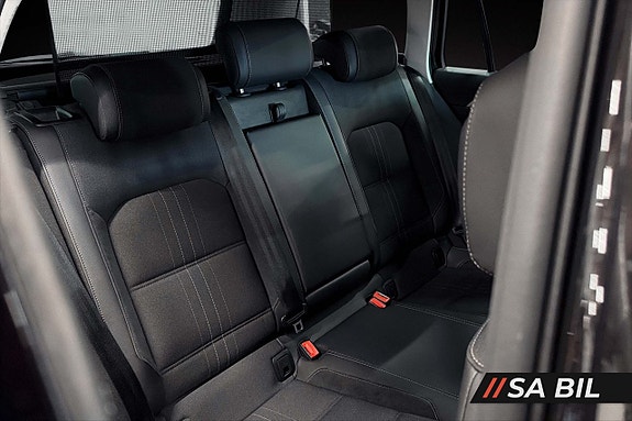 Volkswagen Passat Alltrack 14 of 15