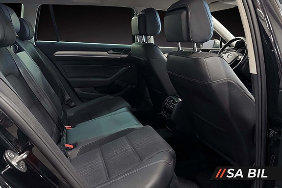 Volkswagen Passat Alltrack 15 of 15