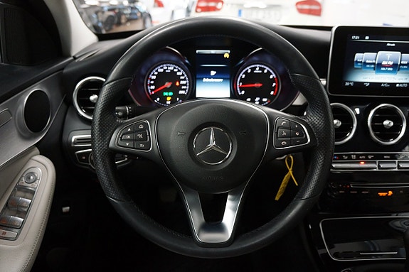 Mercedes-Benz C180 9 of 15