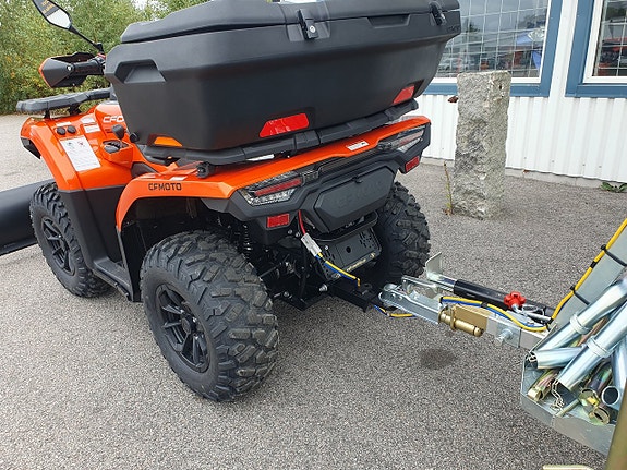 CFMOTO 520S med Skogspaket. omg lev 4 of 9