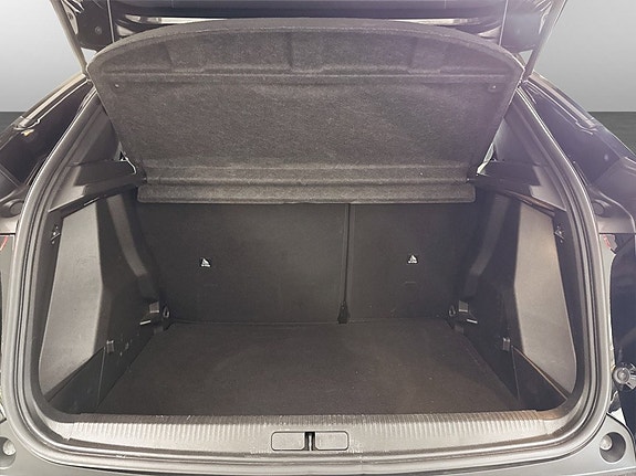Peugeot 2008 19 of 19