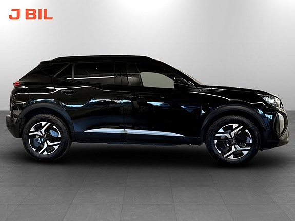 Peugeot 2008 17 of 19