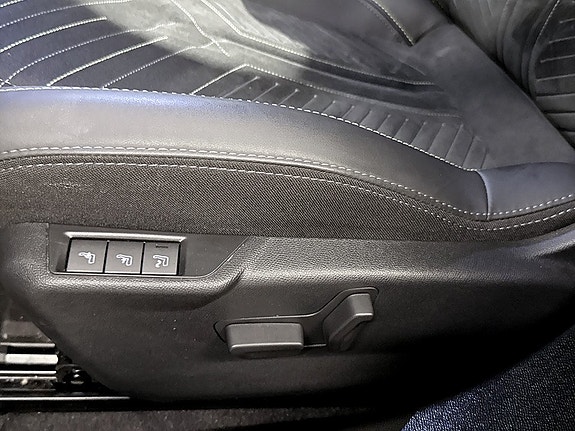 Peugeot 2008 6 of 19