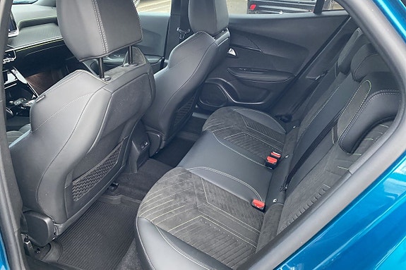Peugeot 2008 8 of 8