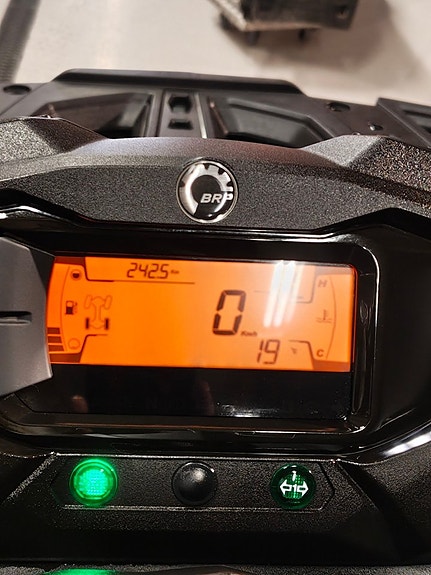 Can-Am Outlander MAX 570 XU+T *16Timmar/24mil* 12 of 12