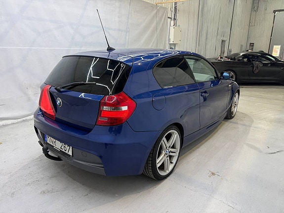 BMW 120d 3 of 6