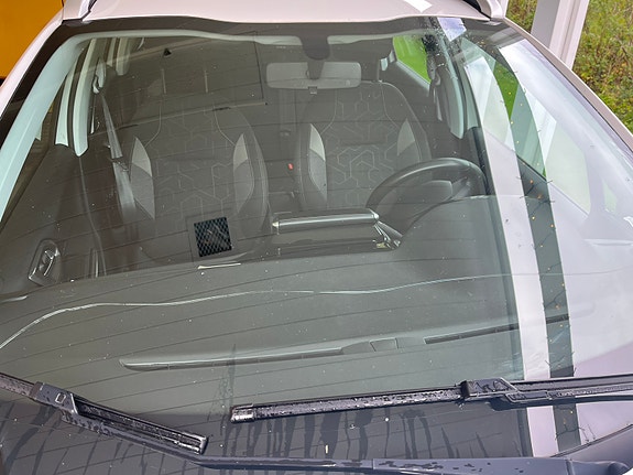 Peugeot 2008 7 of 12